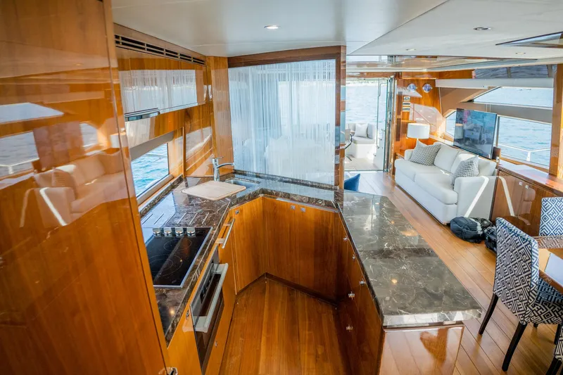 Pichos III Yacht Photos Pics 