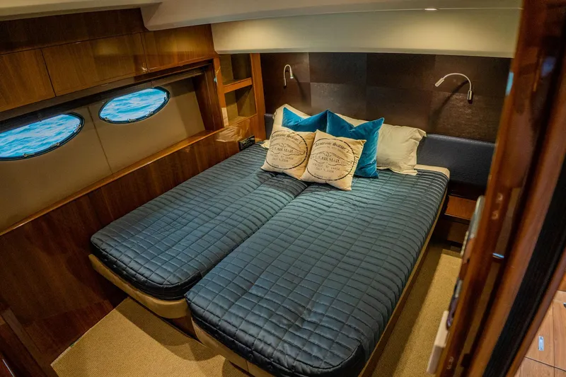 Pichos III Yacht Photos Pics 