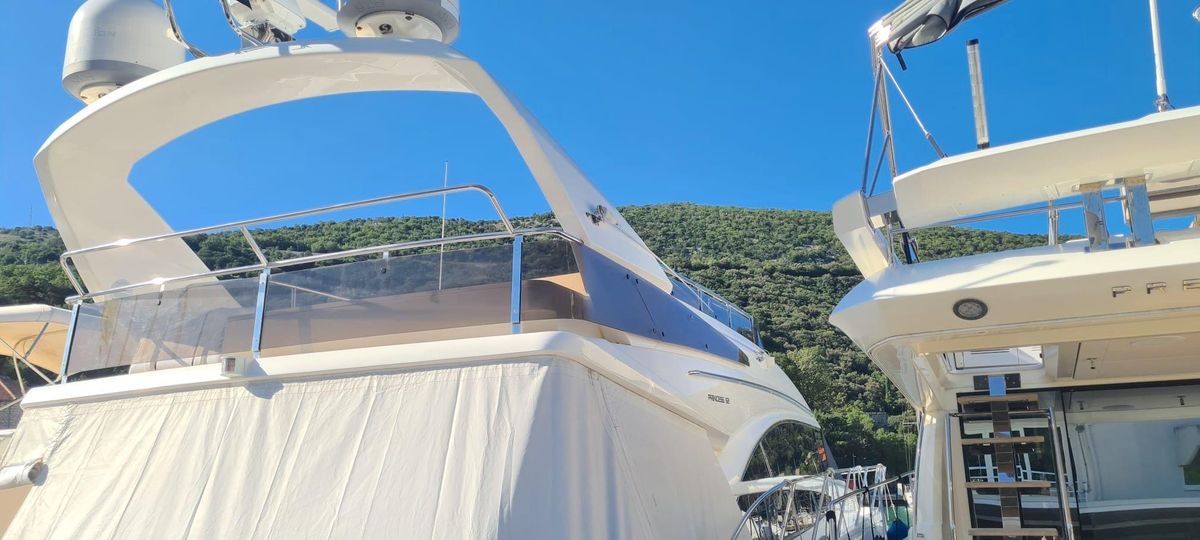 2008 Princess 63 