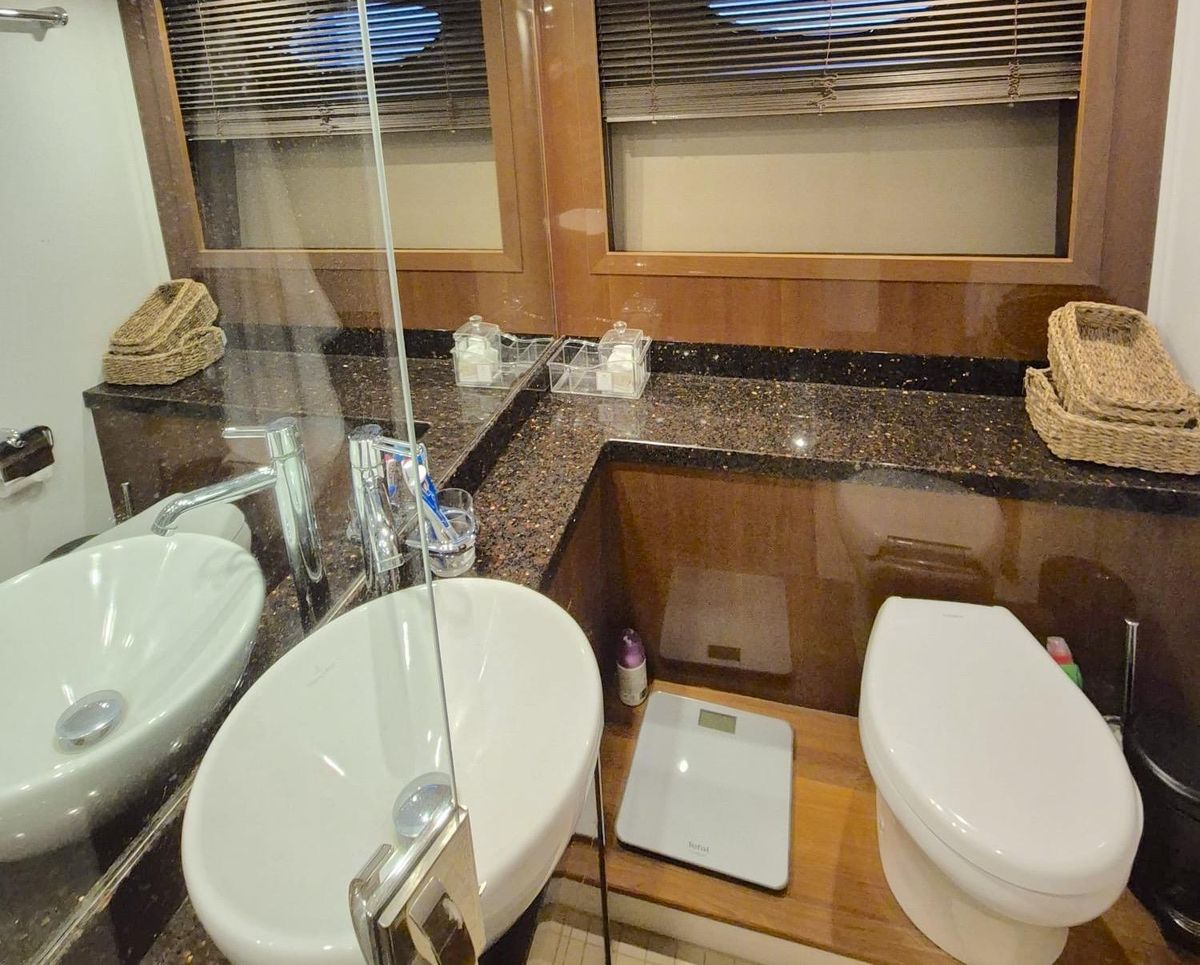 2008 Princess 63 
