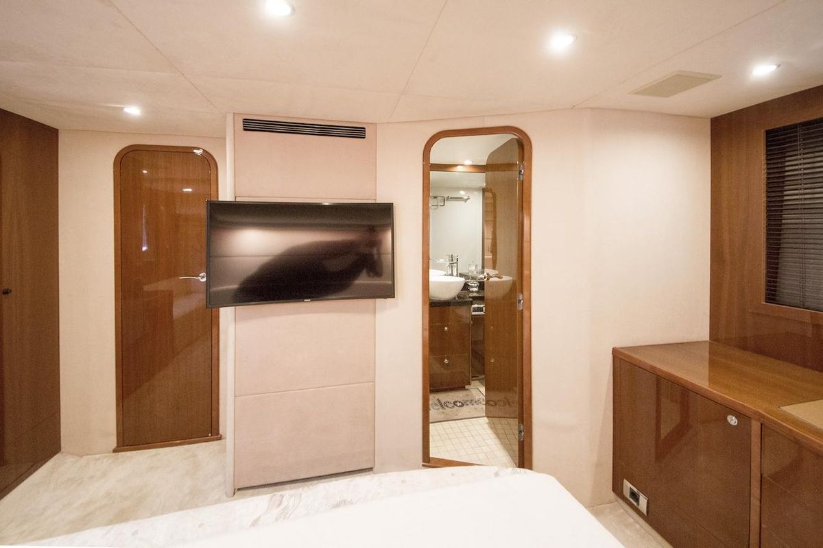 2008 Princess 63 
