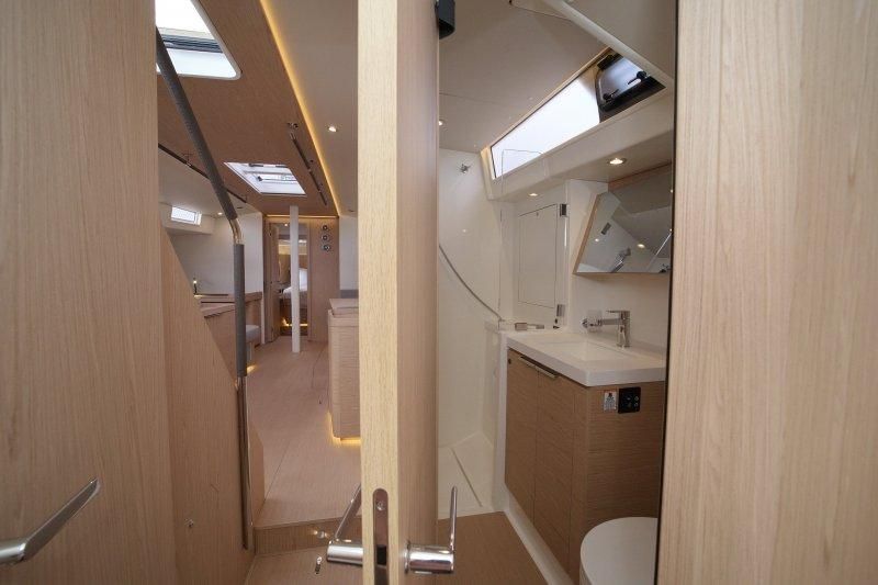 2022 Beneteau 56 