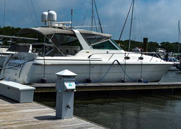 Tiara Yachts 4000 Express