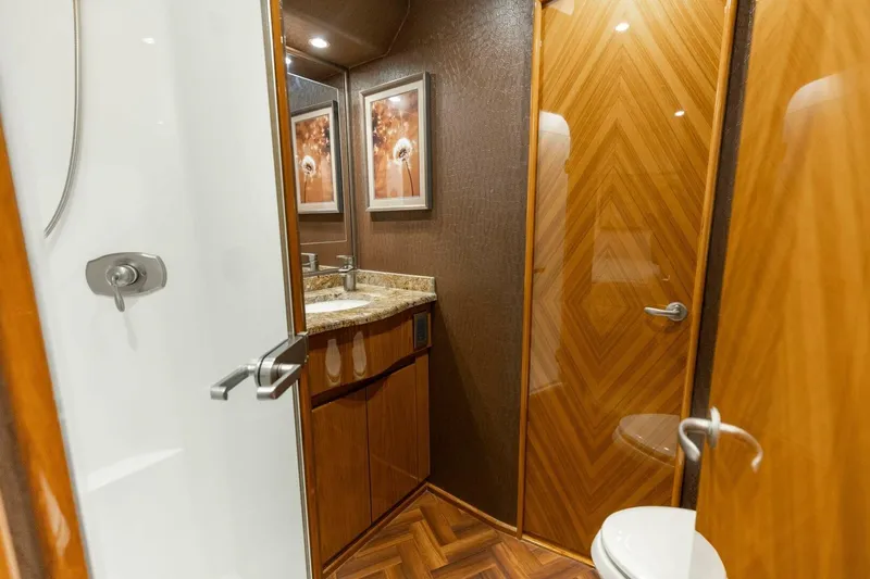 Reel Fire Yacht Photos Pics 2013 Viking 76 Convertible- REEL FIRE- Forward VIP Stateroom Head