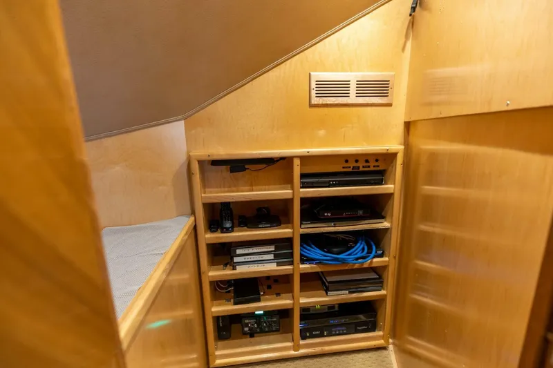 Reel Fire Yacht Photos Pics 2013 Viking 76 Convertible- REEL FIRE-Storage