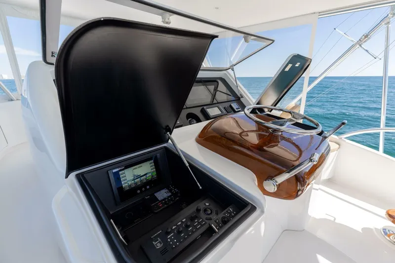 Reel Fire Yacht Photos Pics 2013 Viking 76 Convertible- REEL FIRE- Helm