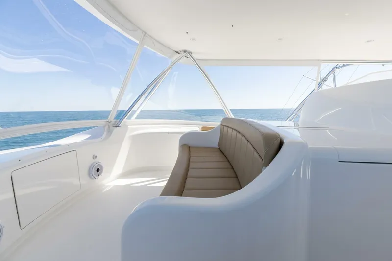 Reel Fire Yacht Photos Pics 2013 Viking 76 Convertible- REEL FIRE- Bridge Seating