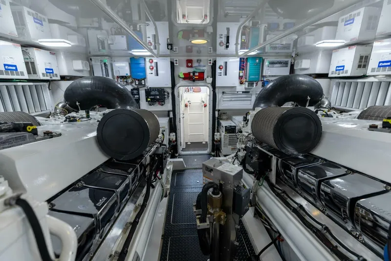 Reel Fire Yacht Photos Pics 2013 Viking 76 Convertible- REEL FIRE- Engine Room