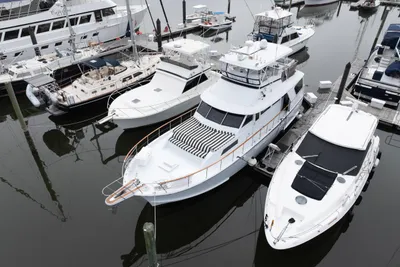 Hatteras 53 Motor Yacht