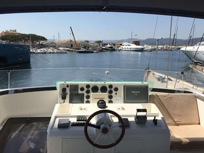Yacht