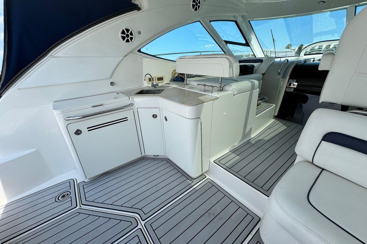 2009 Sea Ray 47 