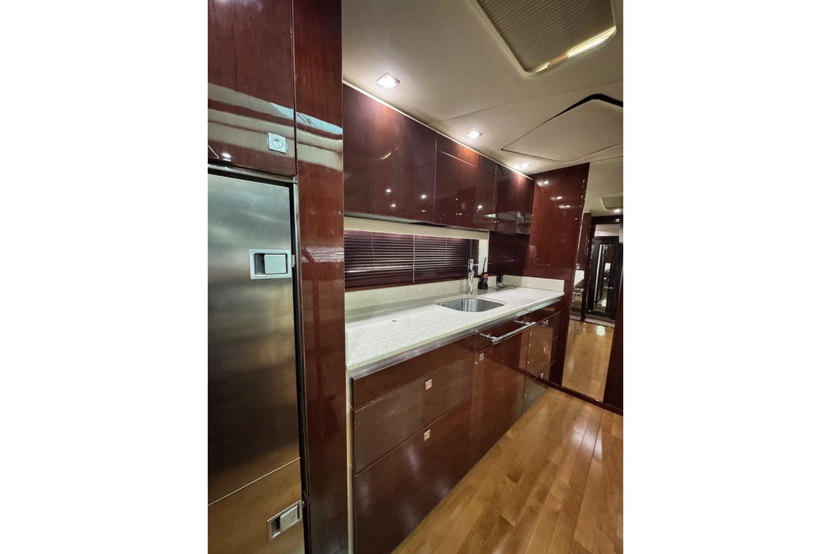 2009 Sea Ray 47 