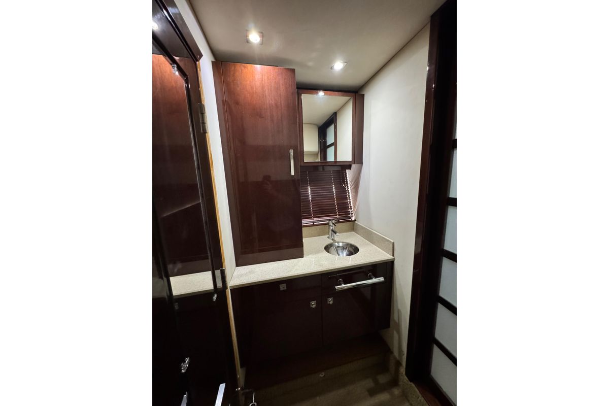 2009 Sea Ray 47 