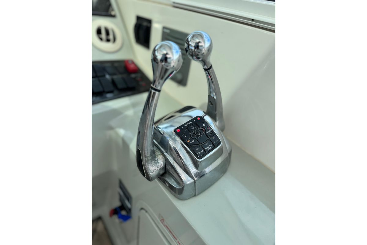 2009 Sea Ray 47 
