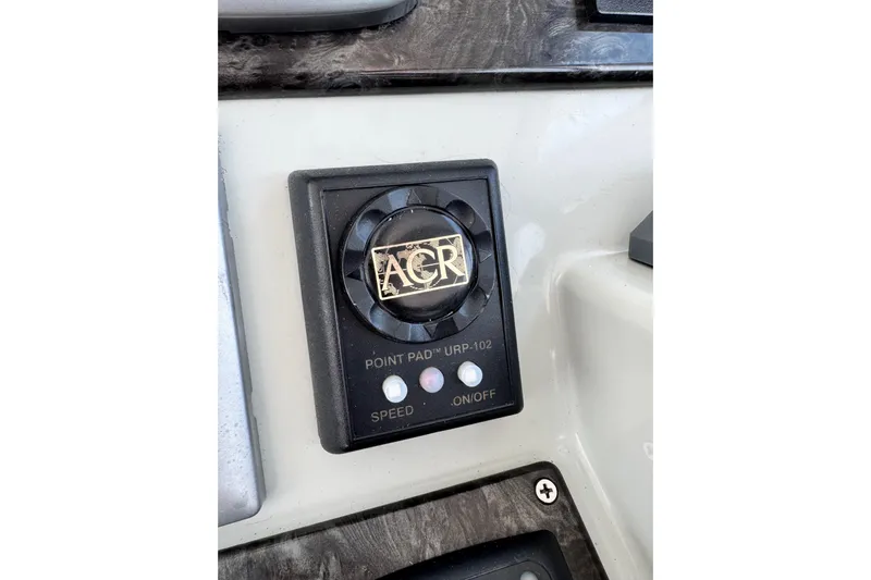 La Vie En Rose Yacht Photos Pics Control panel of a 2009 Sea Ray 470 Sundancer boat with ACR point pad.