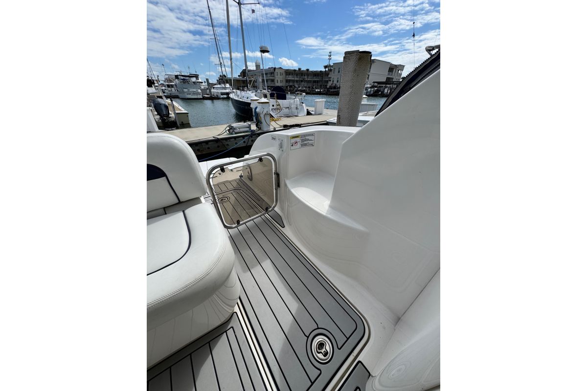 2009 Sea Ray 47 