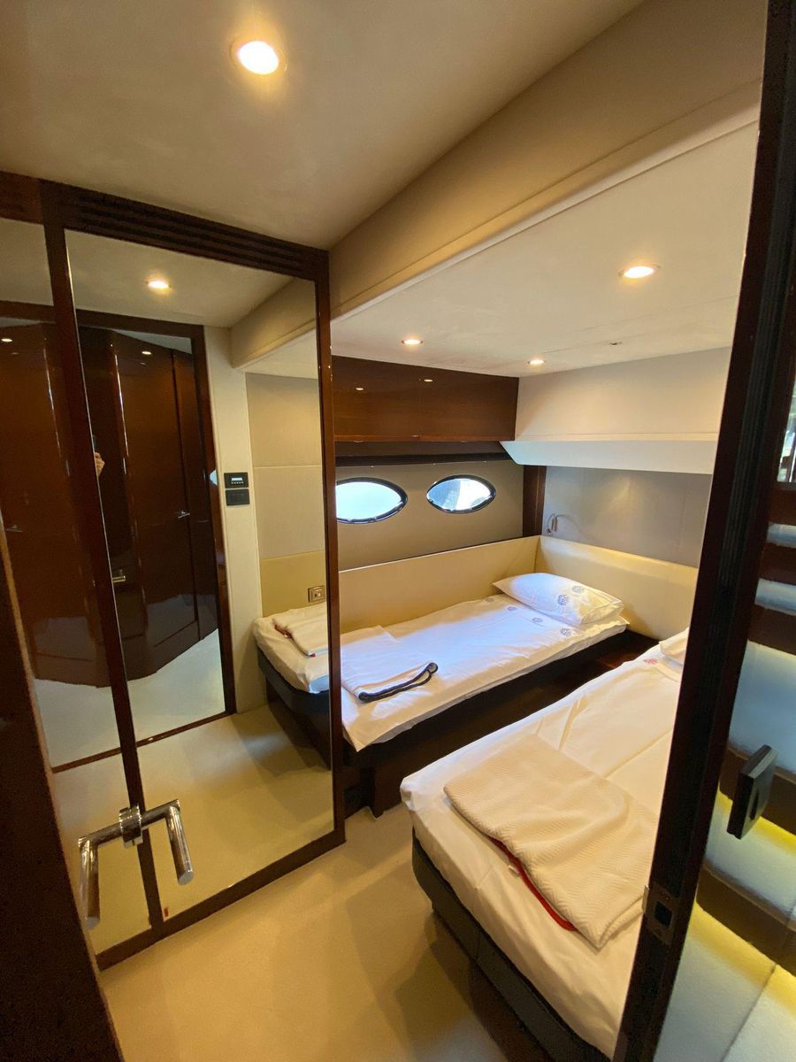 2013 Princess 58 