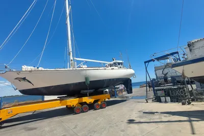 1997 ShearWater 39