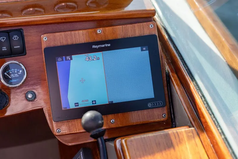 Fiveadrift Yacht Photos Pics Raymarine navigation display on 2003 Hinckley Talaria 29R boat dashboard.