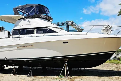 Silverton 41 Aft Cabin
