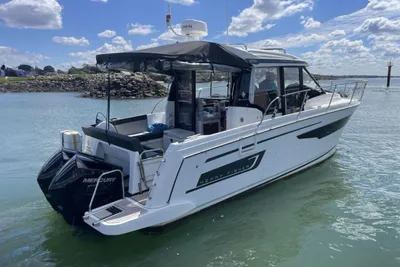 2022 Jeanneau Merry Fisher 895