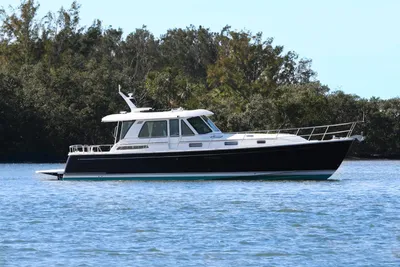 2025 Sabre 48 Salon Express