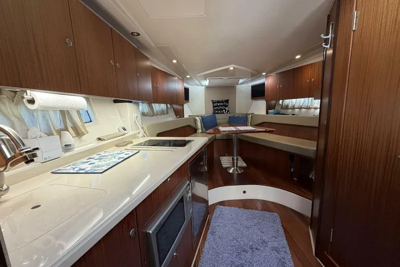 Jolly Dawg Yacht Photos Pics 2014 Pursuit F350 - Galley