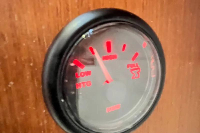 Wind Walker Yacht Photos Pics Fuel gauge on 2013 Beneteau Oceanis 41 sailboat, indicating high level.