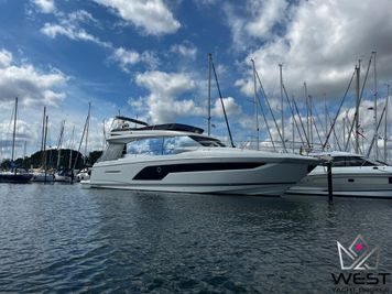 2021 Prestige PRESTIGE 590 FLY