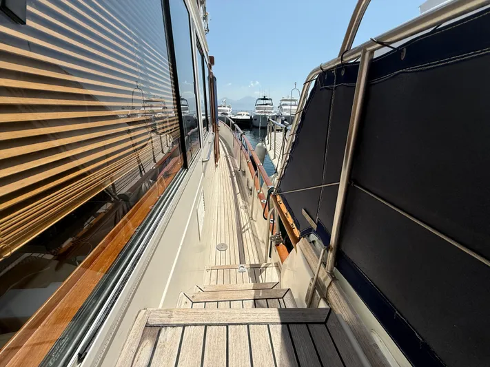 Aramis II Yacht Photos Pics 