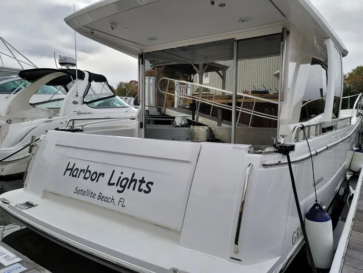 Harbor Lights Yacht Photos Pics 