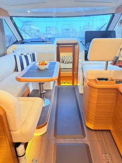 Harbor Lights Yacht Photos Pics 