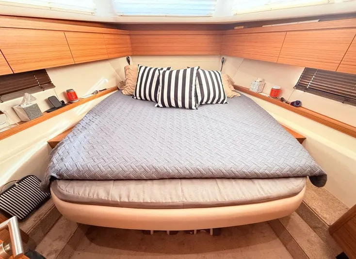 Harbor Lights Yacht Photos Pics 