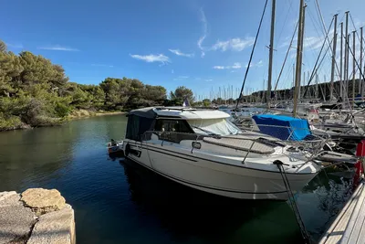 2022 Jeanneau Merry Fisher 795 s2