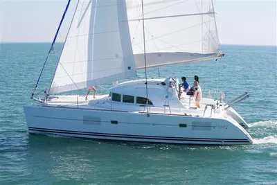 Lagoon 380