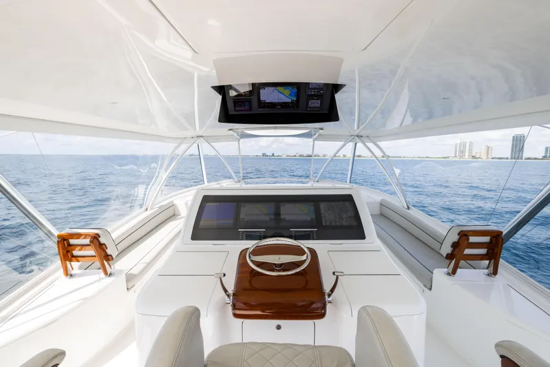 2020 Viking 80 Yacht Photos Pics 