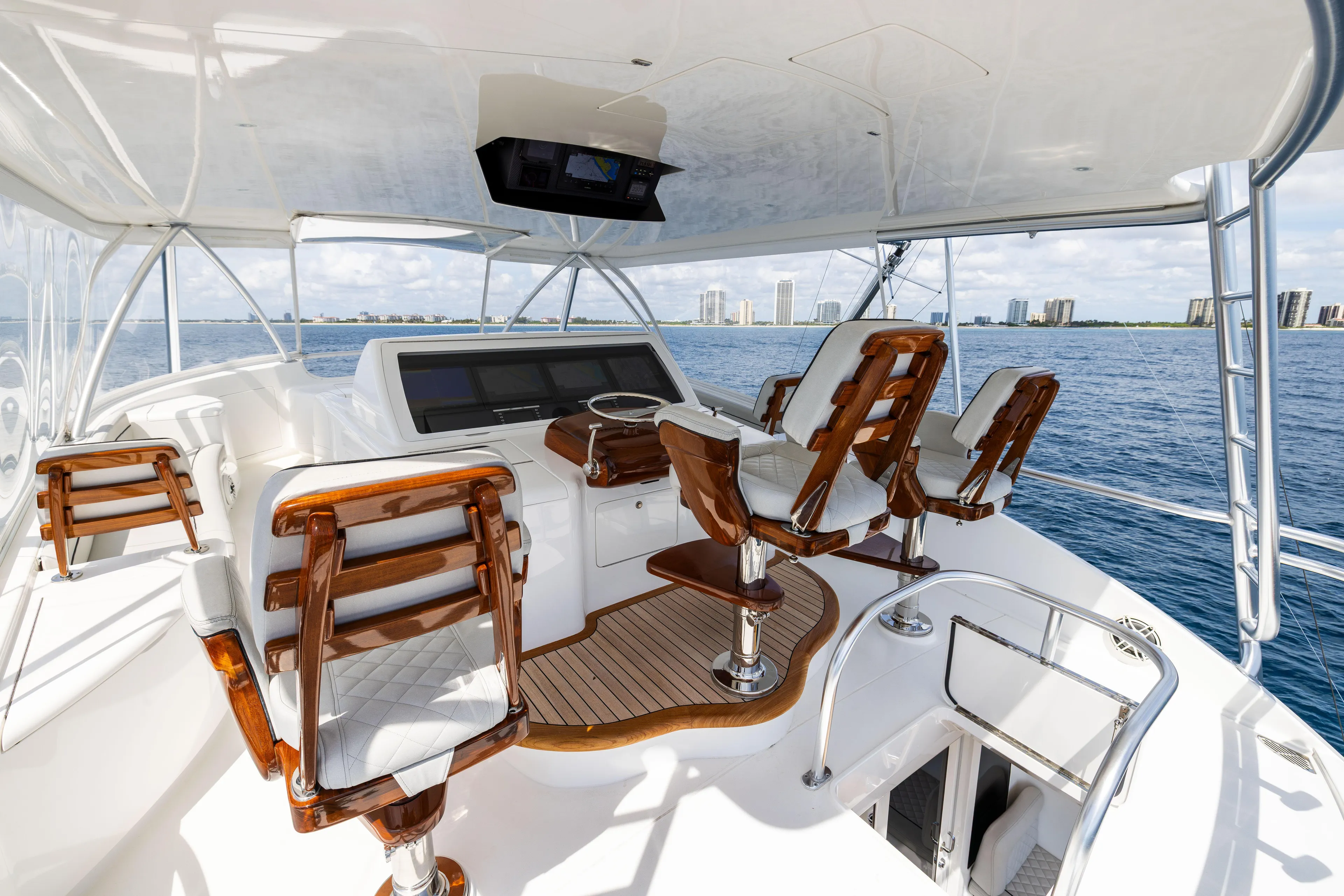 2020 Viking 80 Yacht Photos Pics 