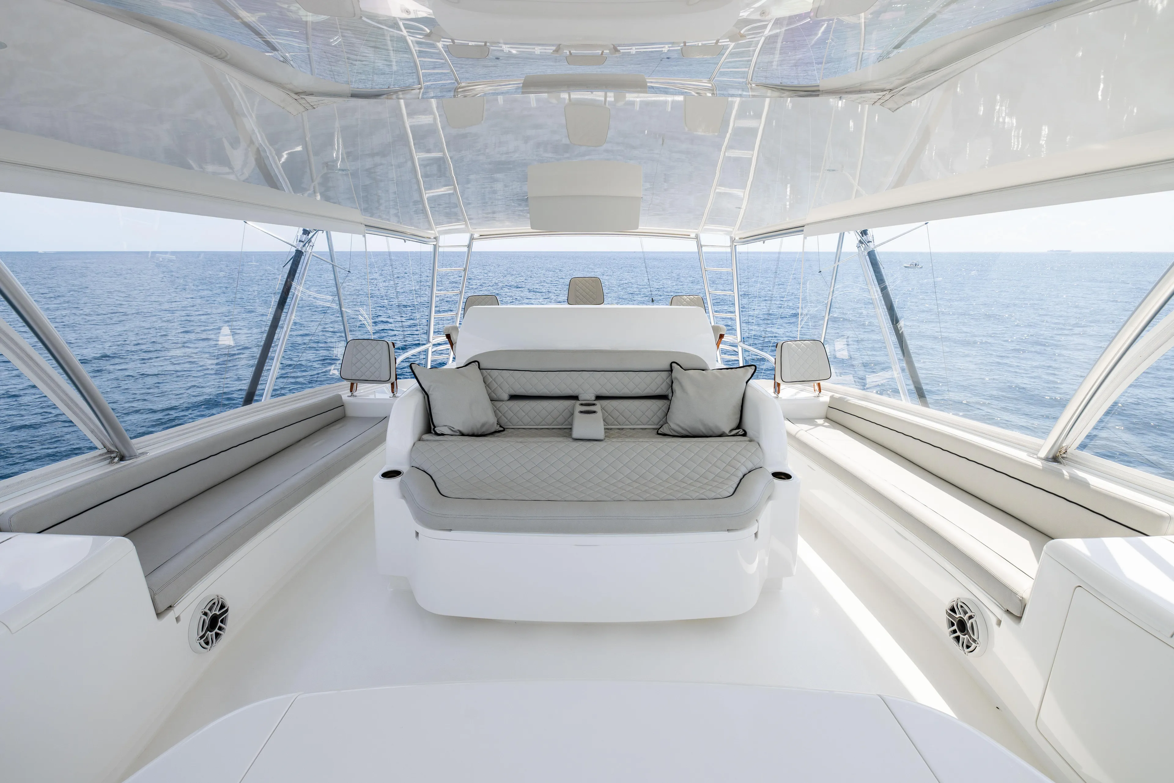 2020 Viking 80 Yacht Photos Pics 