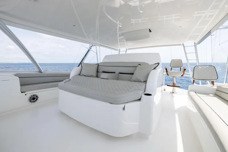 2020 Viking 80 Yacht Photos Pics 