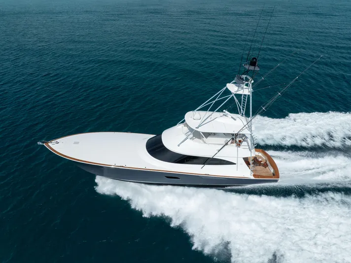 2020 Viking 80 Yacht Photos Pics 