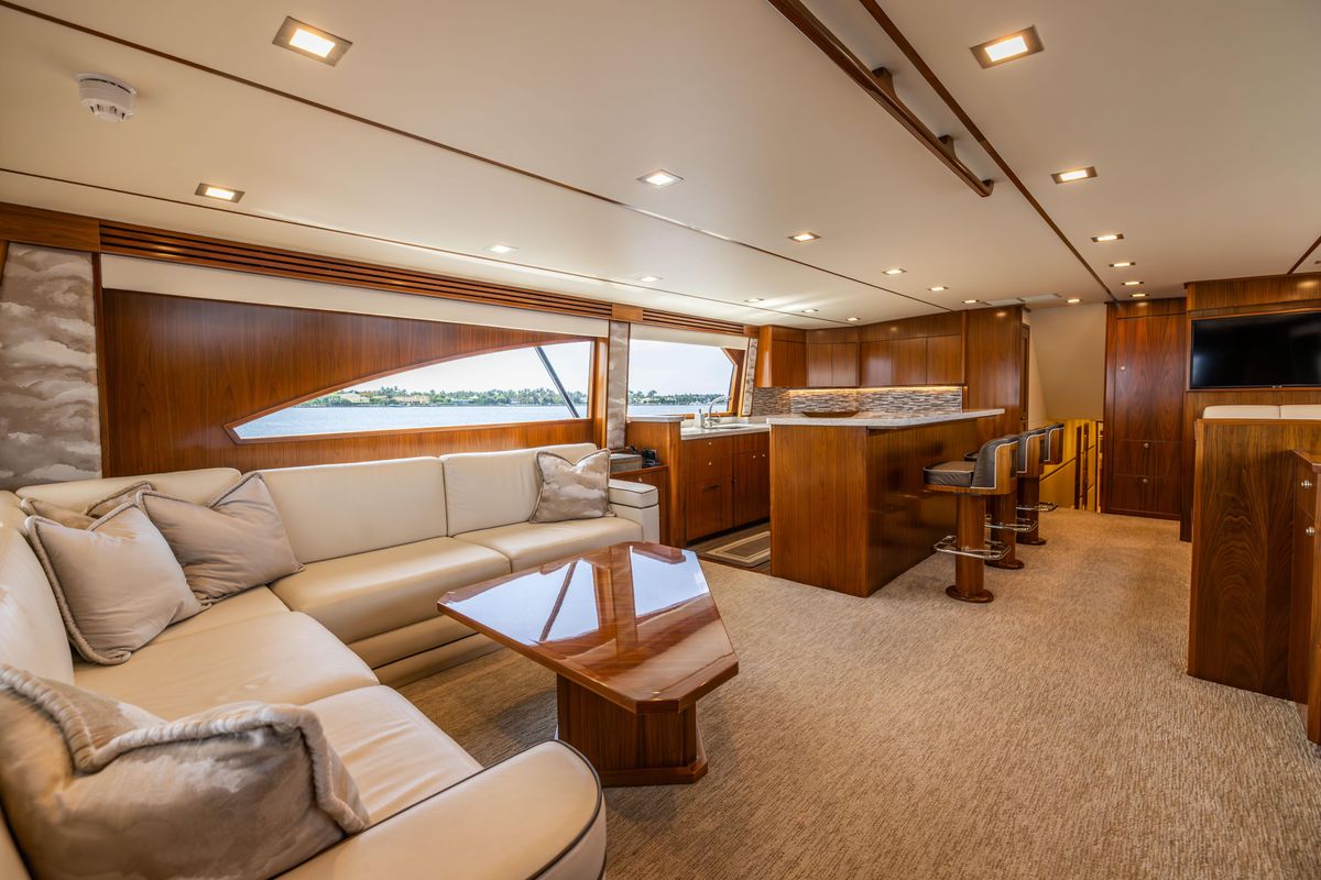2020 Viking 80 