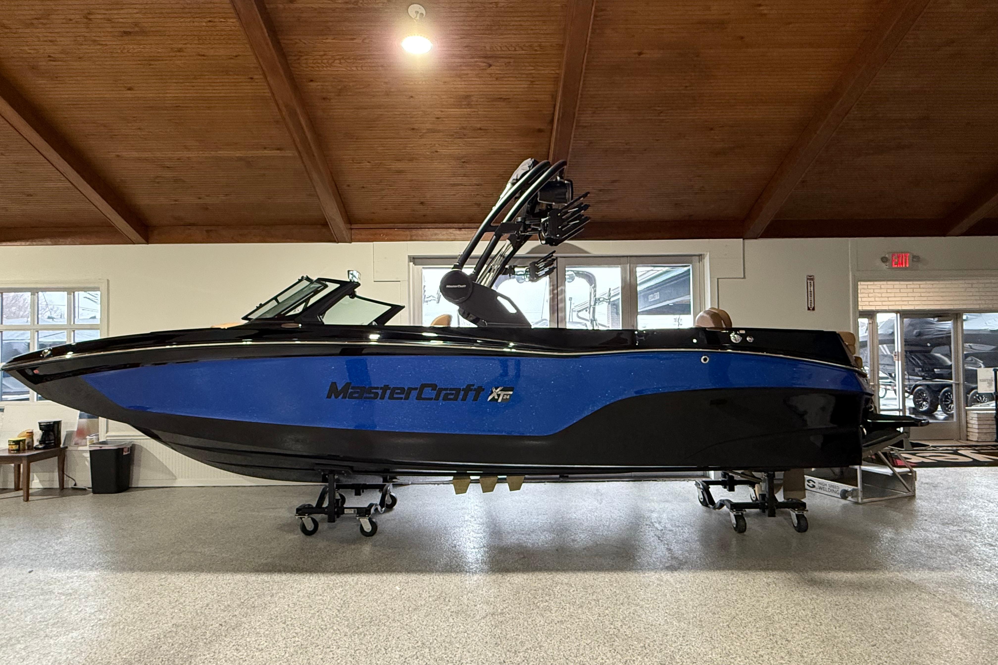 MasterCraft XT24