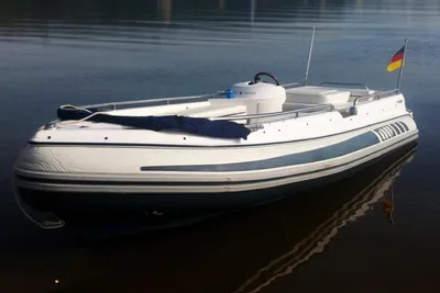 2006 Novurania Elegantes Schlauchboot