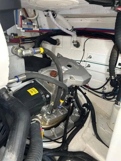 Lucky Dog Yacht Photos Pics 