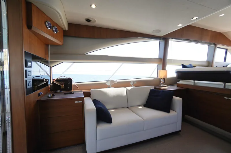 Lucerna Yacht Photos Pics 