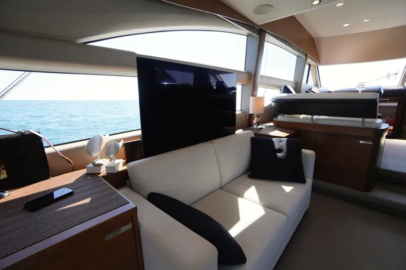 Lucerna Yacht Photos Pics 