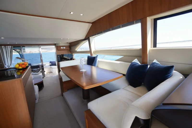 Lucerna Yacht Photos Pics 