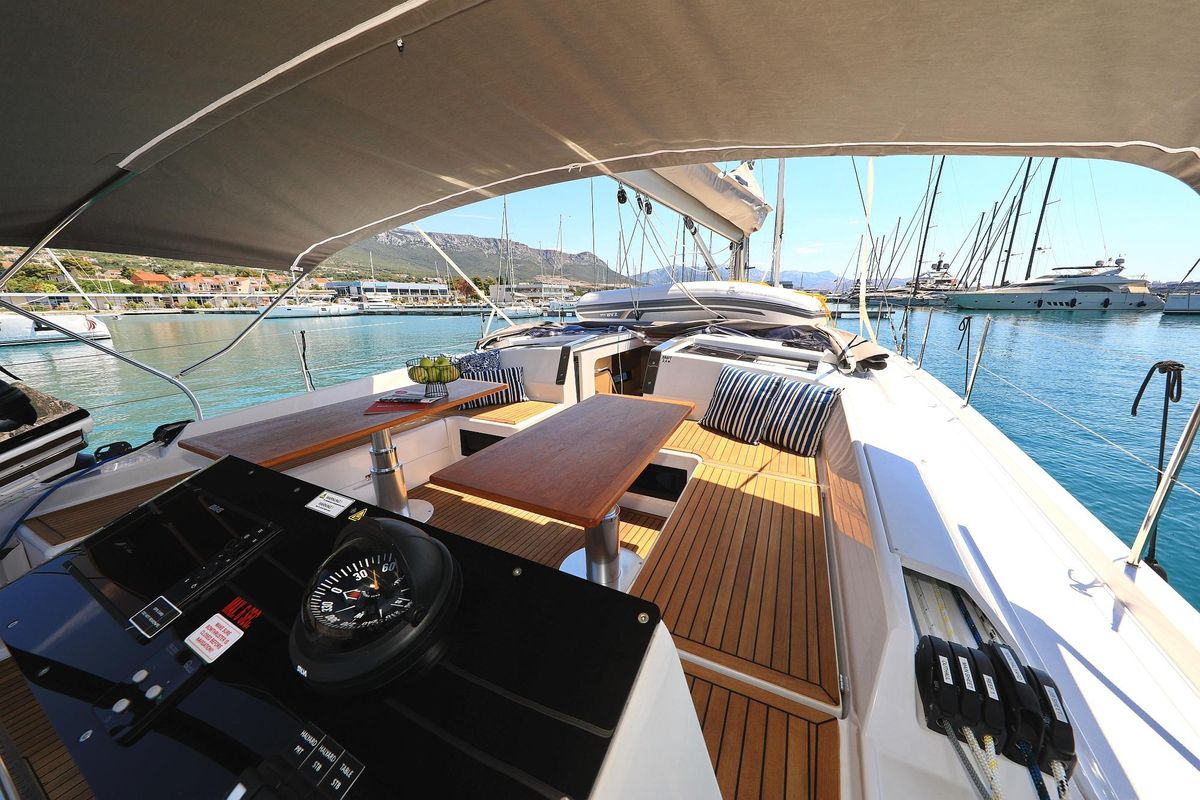 2022 Hanse 47 