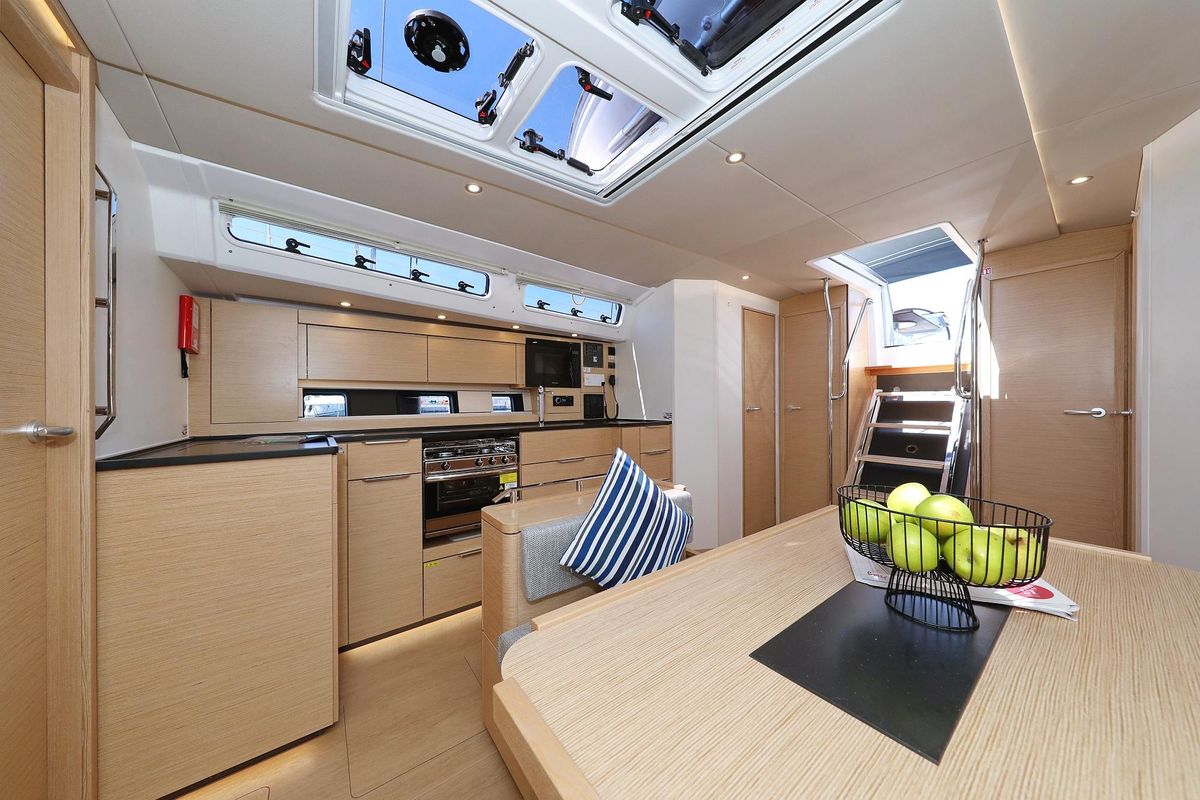 2022 Hanse 47 