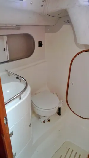 Natural Mystic Yacht Photos Pics Head